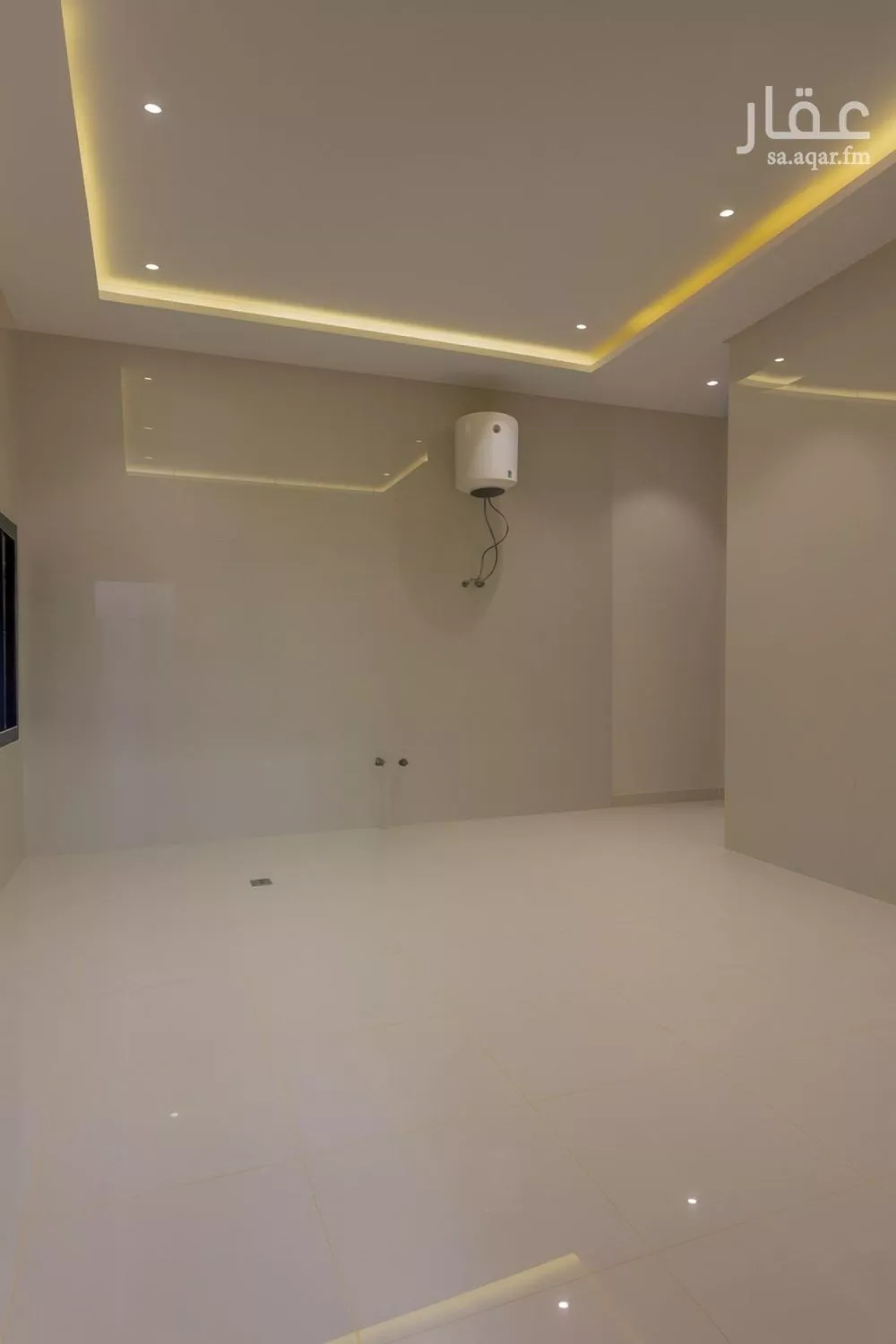 فيلا 5 غرف في الجنادرية 3