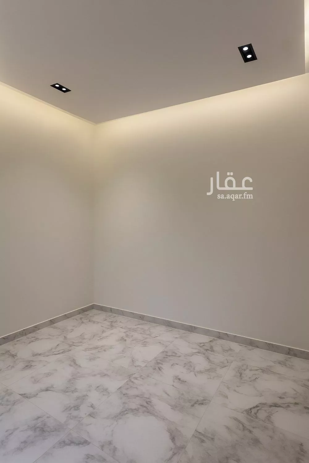 فيلا 4 غرف في الجنادرية 4