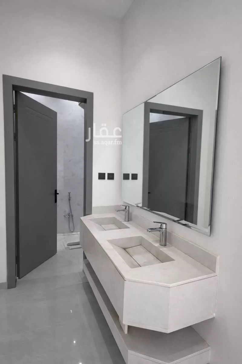 دور 8 غرف في الشرق 2