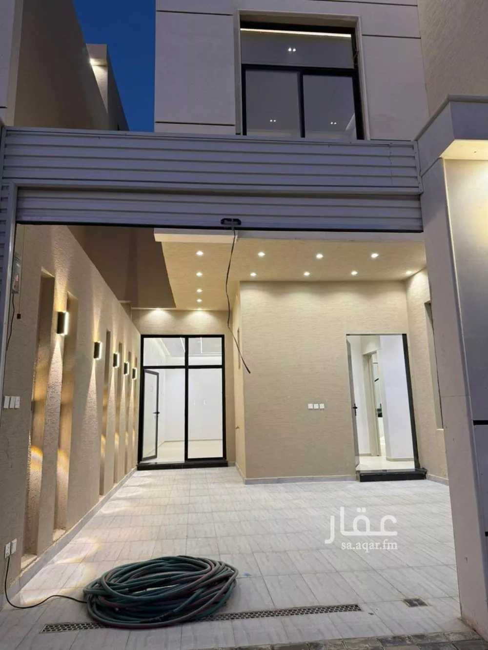 فيلا 4 غرف في النظيم 3