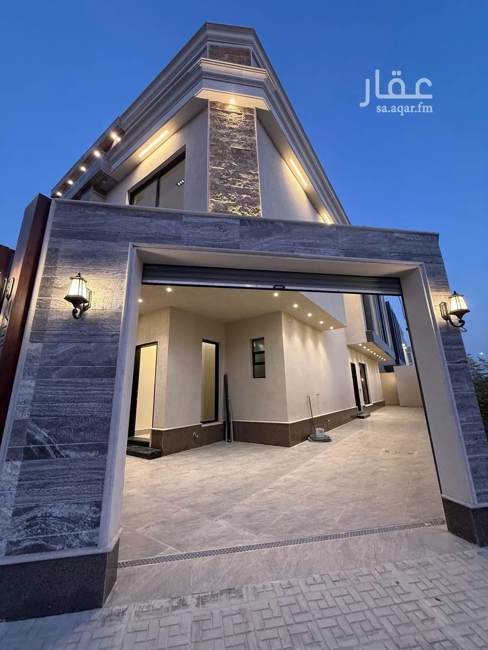 6 bedroom villa in Al Rimal 3