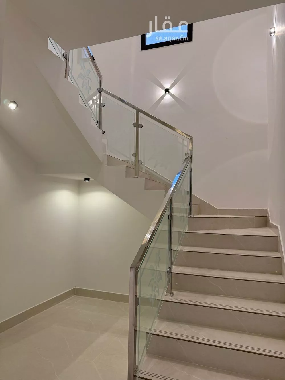 شقة 6 غرف في الجنادرية 1