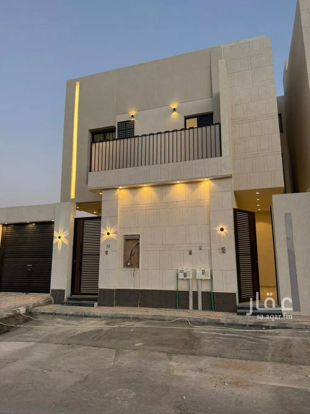 فيلا 4 غرف في النظيم 2