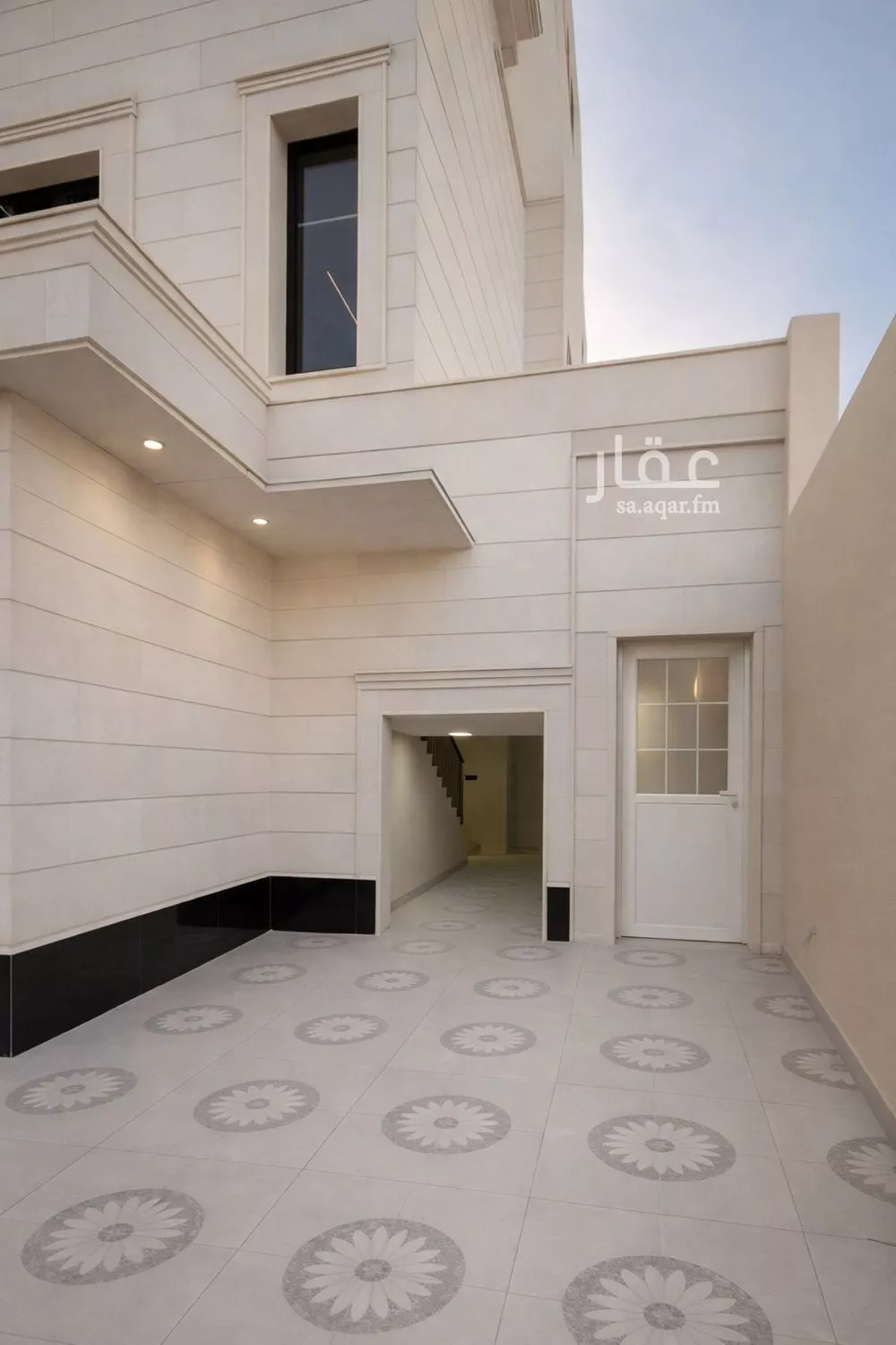 4 bedroom floor in Ash Sharq 3
