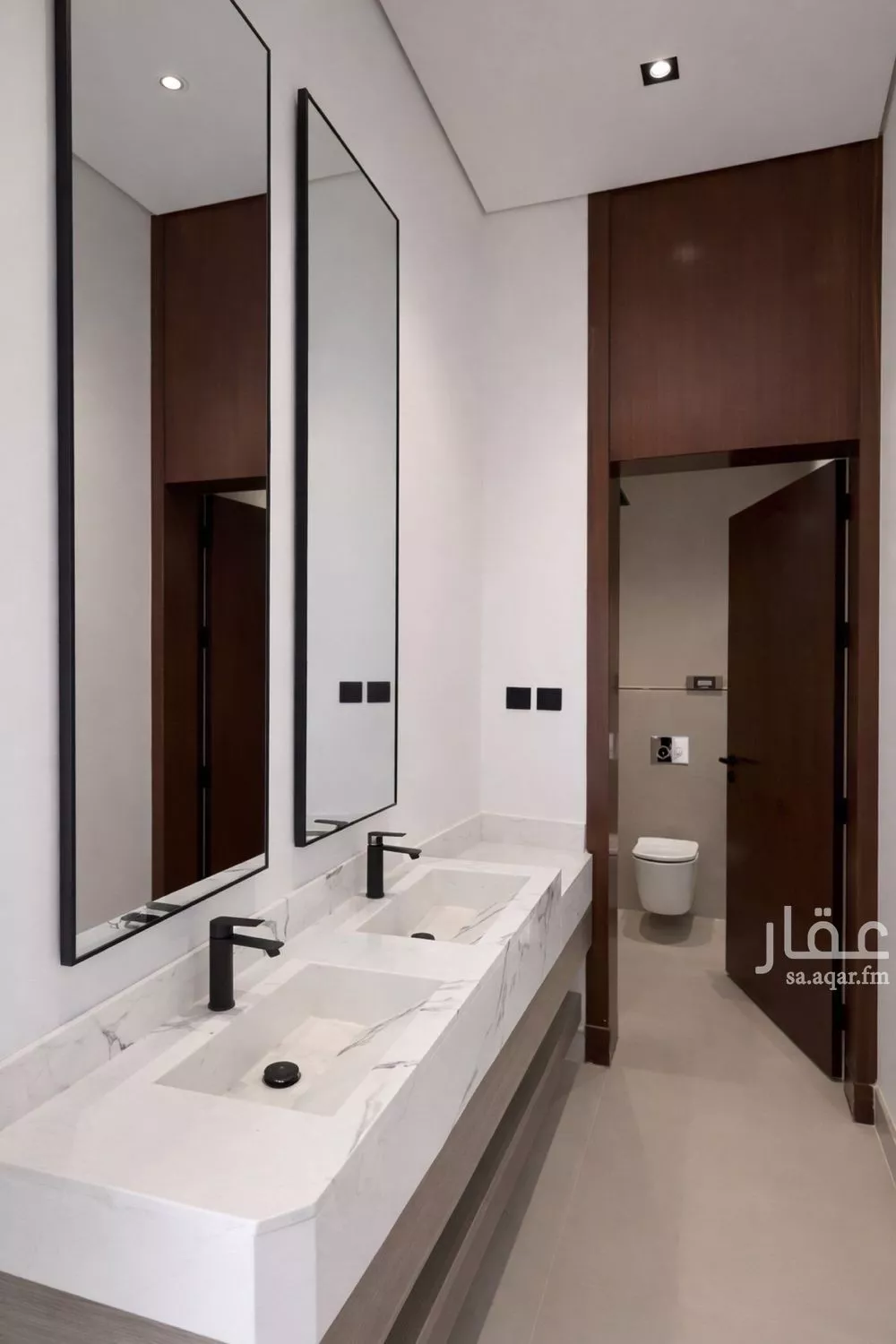 5 bedroom villa in Al Rimal 3