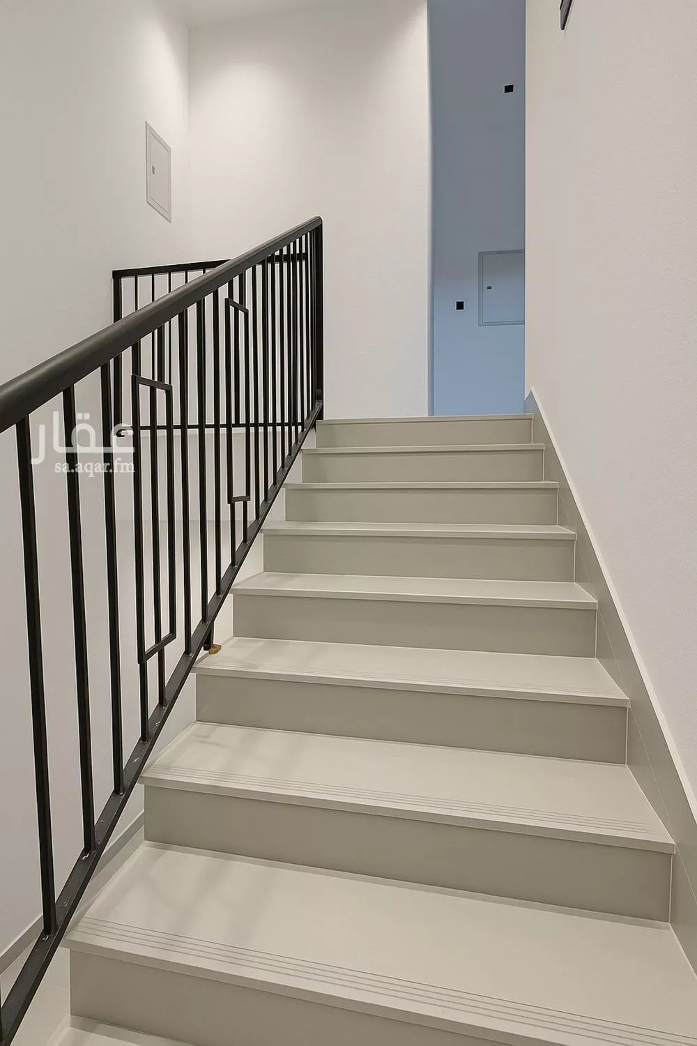 شقة 4 غرف في الجنادرية 5