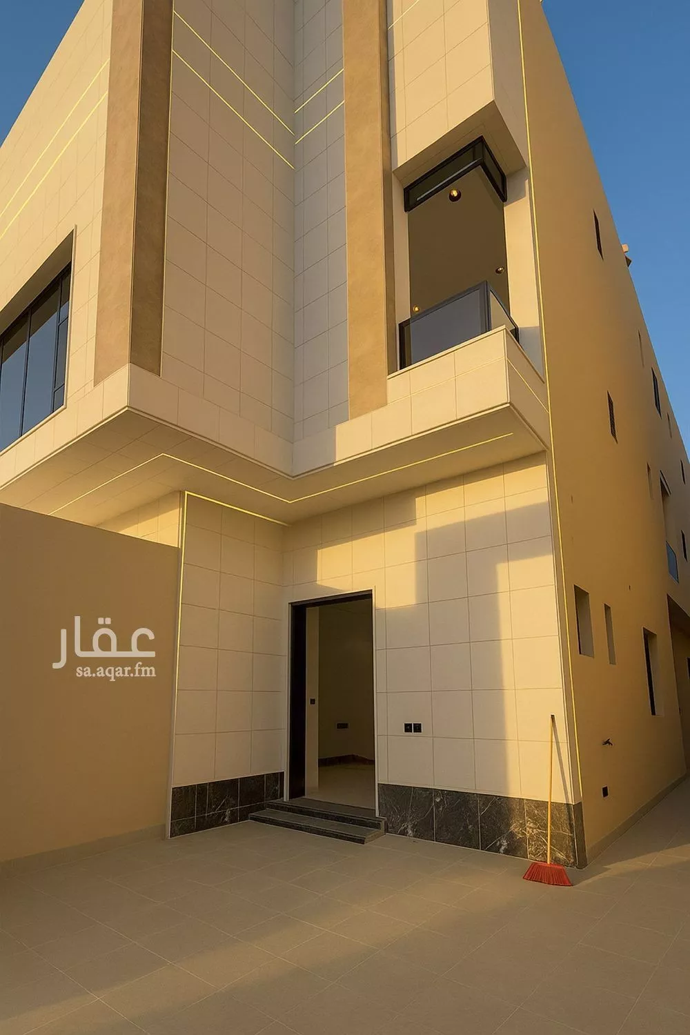 دور 4 غرف في الشرق 4