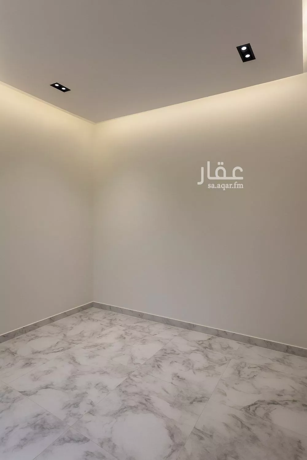 فيلا 4 غرف في الجنادرية 4