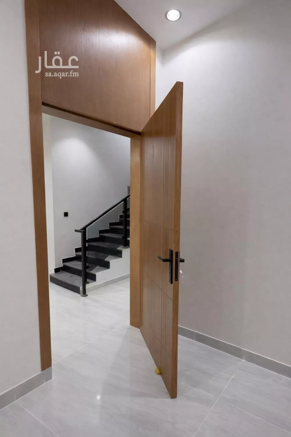 فيلا 6 غرف في طيبة 4