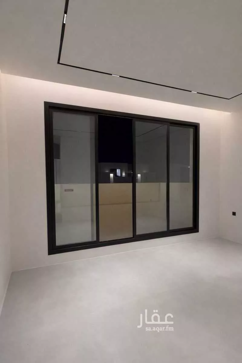 6 bedroom floor in Al Maizilah 3