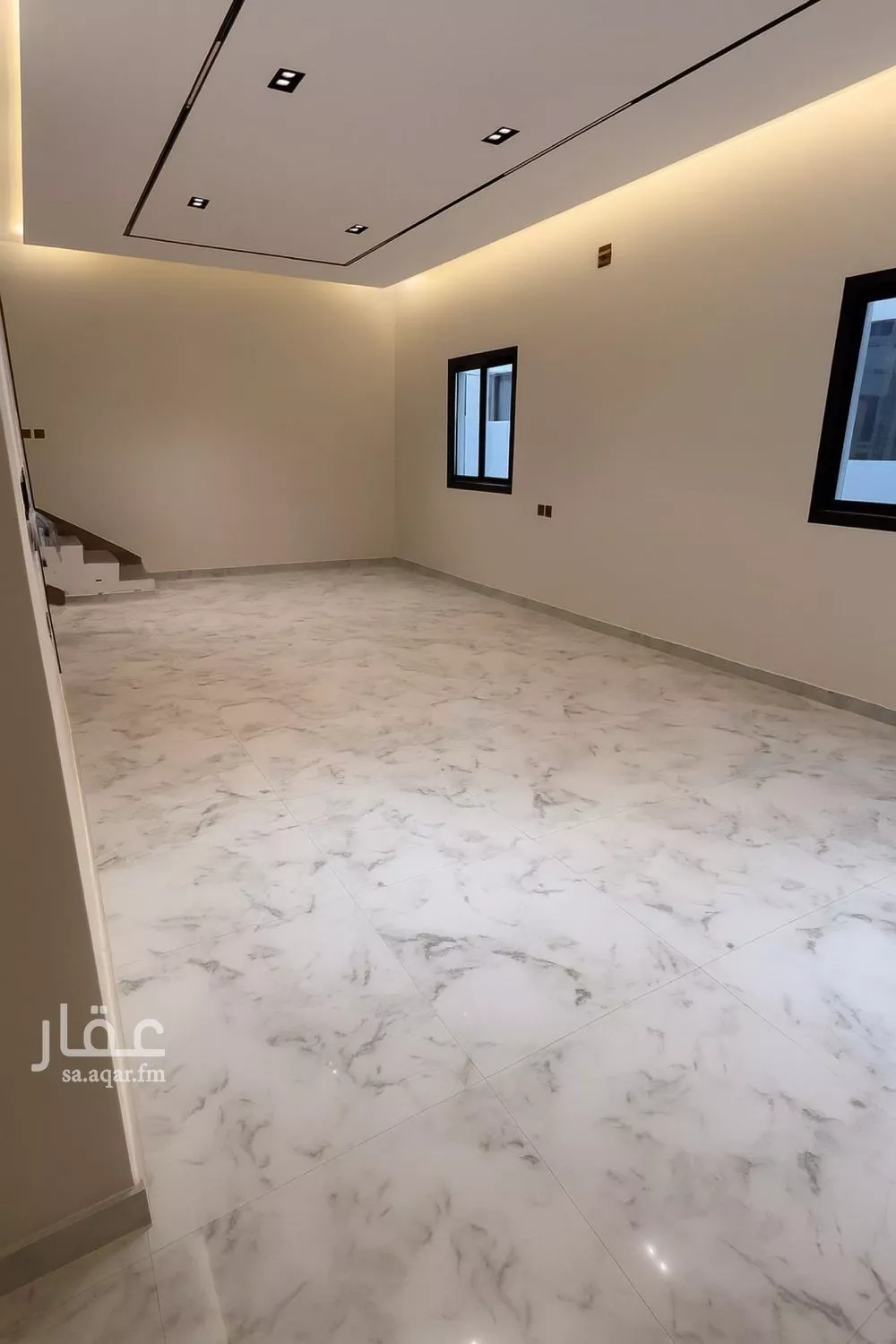 فيلا 4 غرف في الجنادرية 2