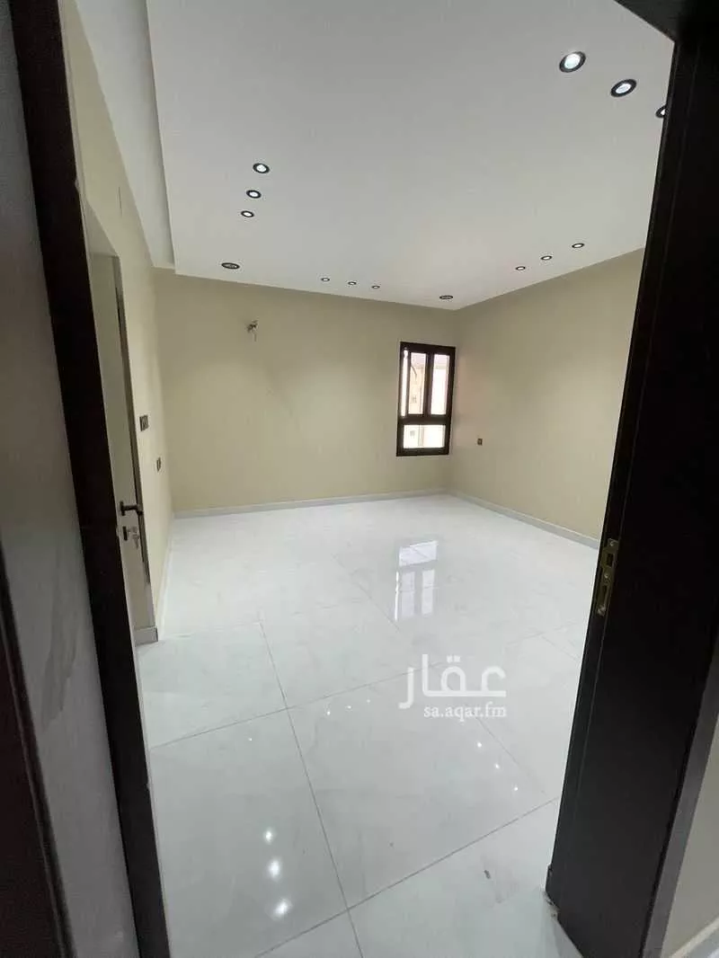 شقة 4 غرف في الملك فهد 1