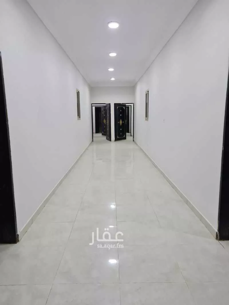 عمارة 900 م² في الجنادرية 1