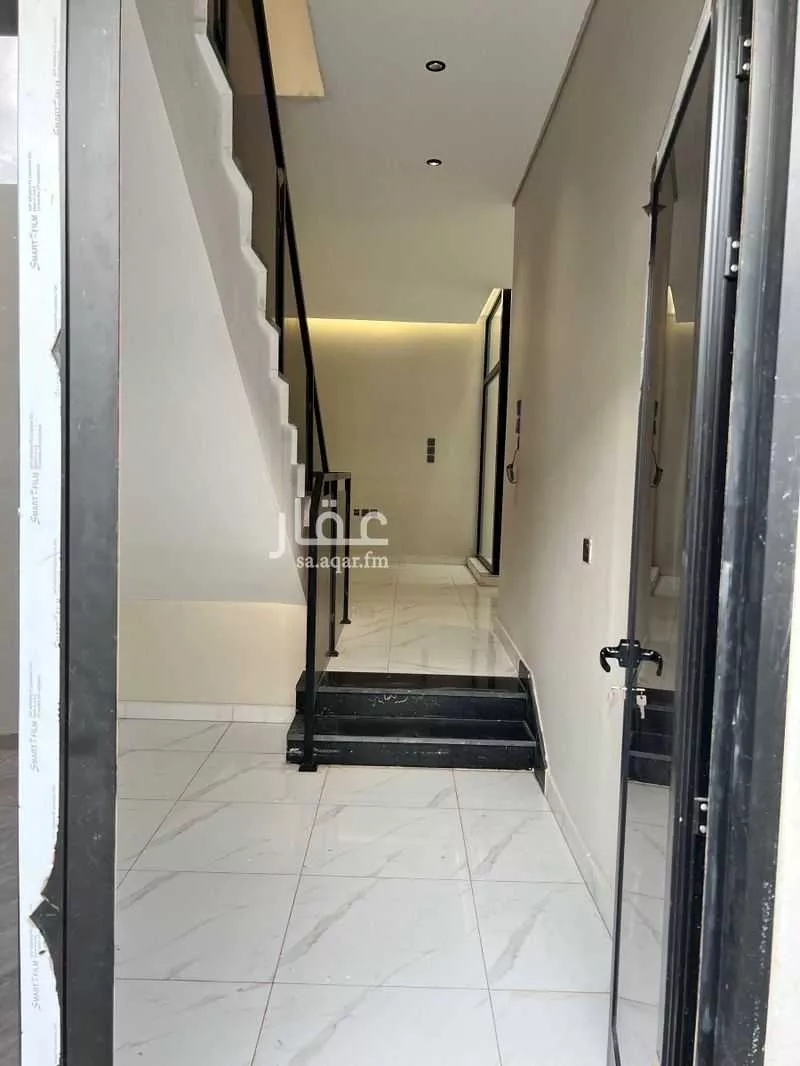 فيلا 15 غرف في نبلاء 5