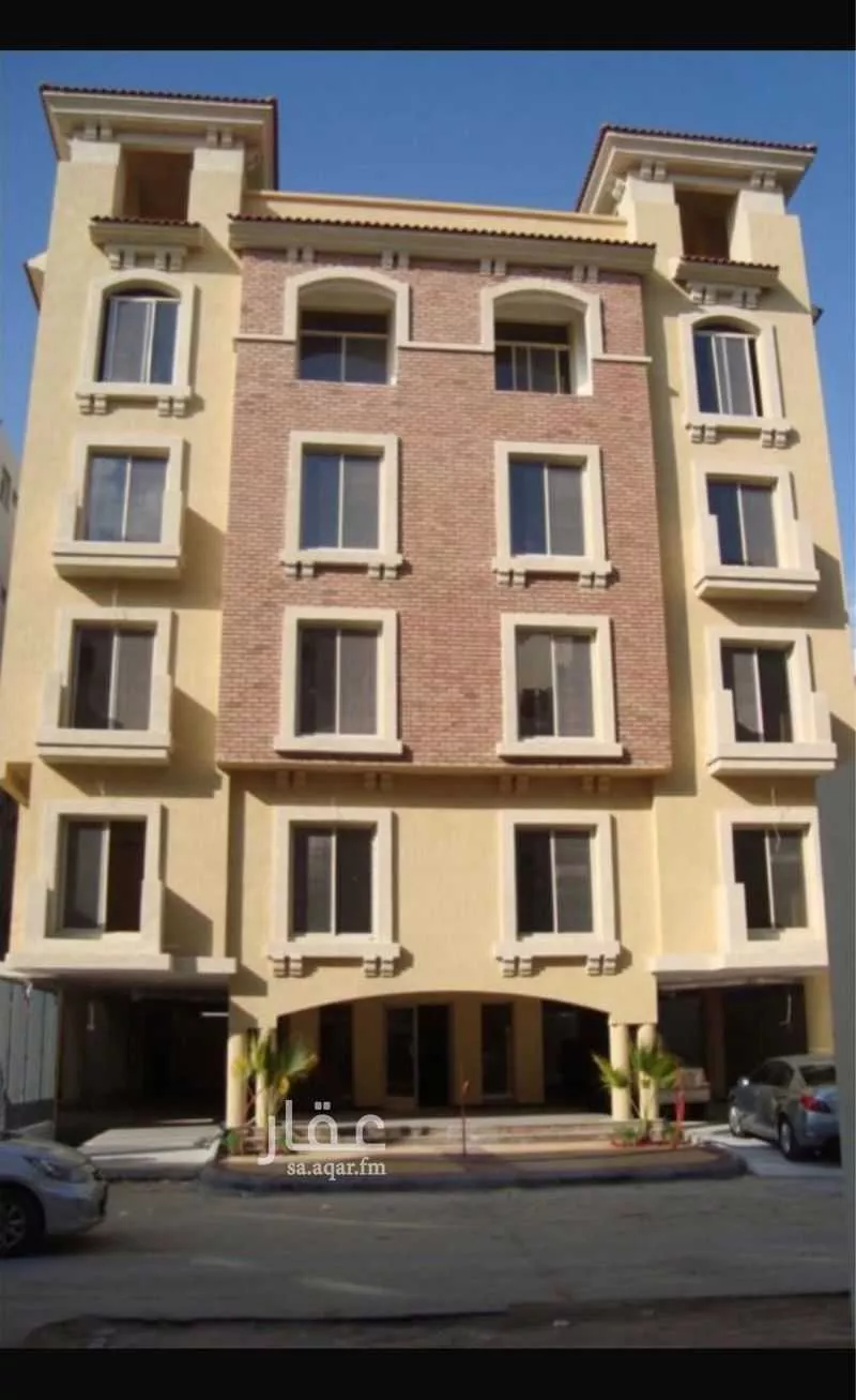 عمارة 600 م² في الحمرا