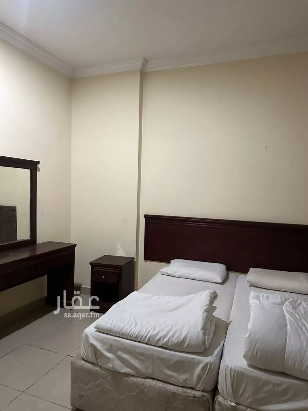 عمارة 744 م² في الهجرة 4