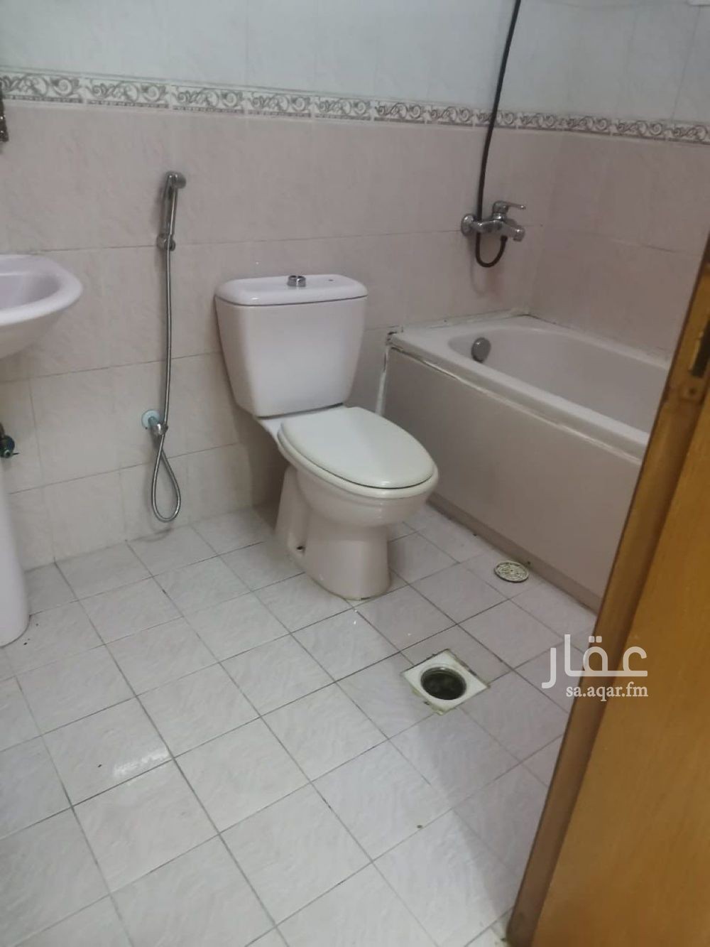 6 bedroom apartment in Al Ajawid, Jeddah 4