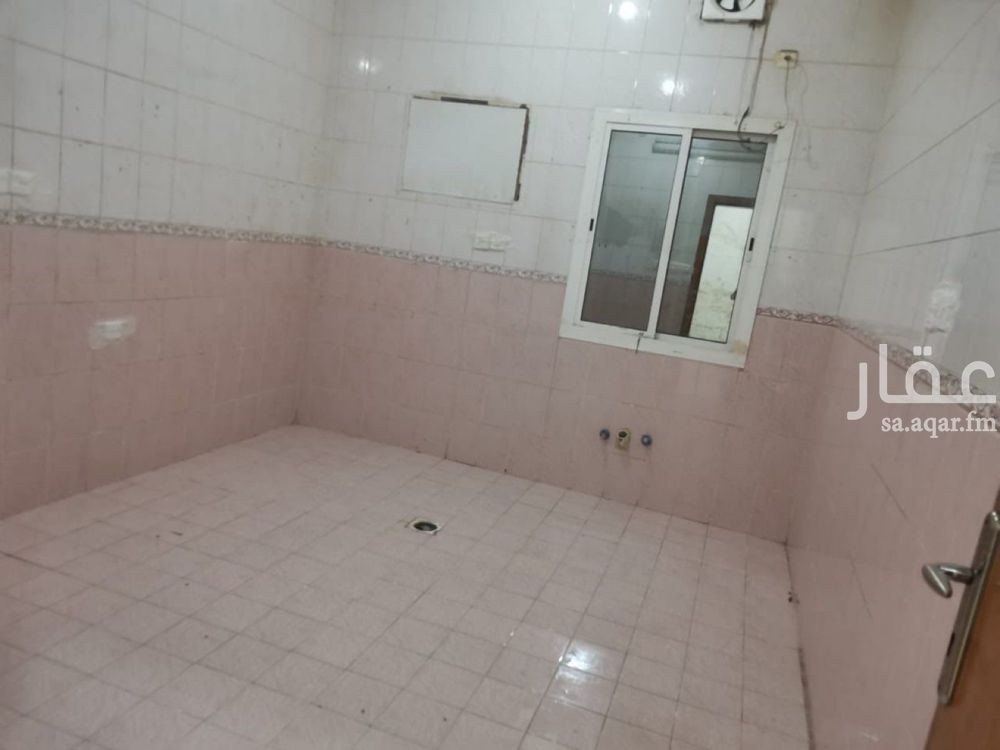 6 bedroom apartment in Al Ajawid, Jeddah 5