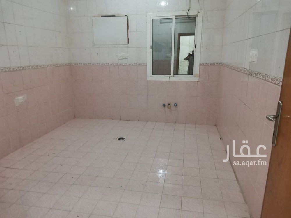 6 bedroom apartment in Al Ajawid, Jeddah 7