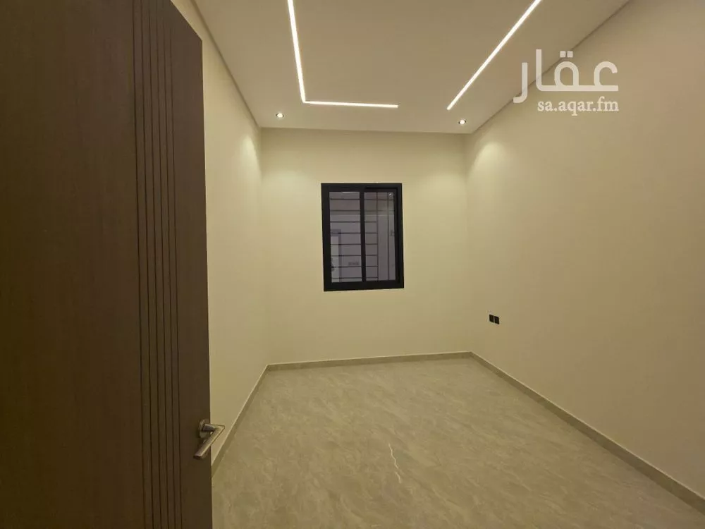 شقة 4 غرف في بدر 2