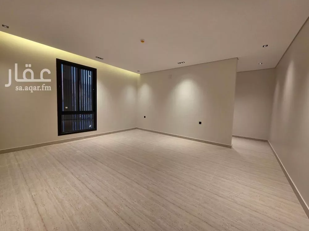 4 bedroom apartment in Okaz, Riyadh 8