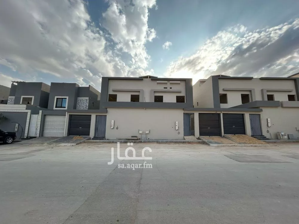 دوبلكس 9 غرف في الشفا 1