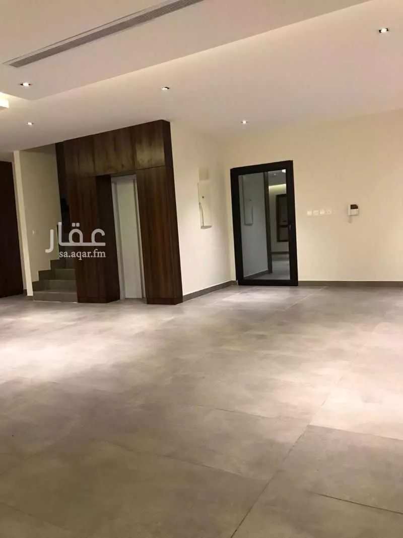 فيلا 8 غرف في الياقوت 4