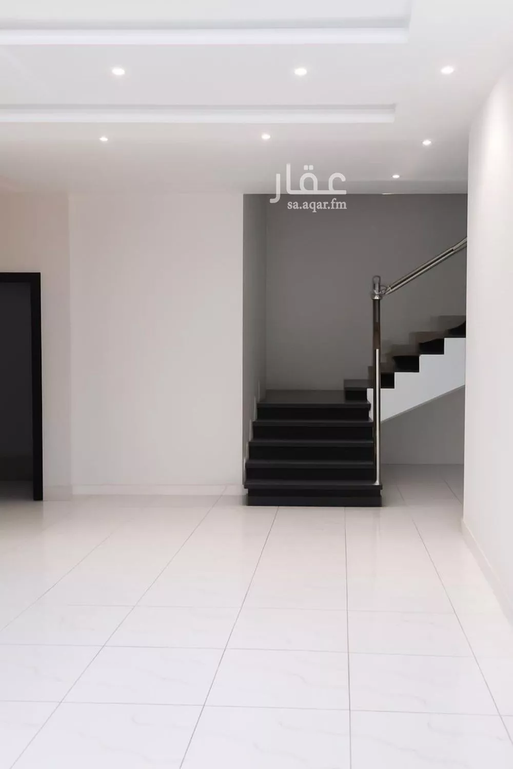 9 bedroom villa in Jeddah 4