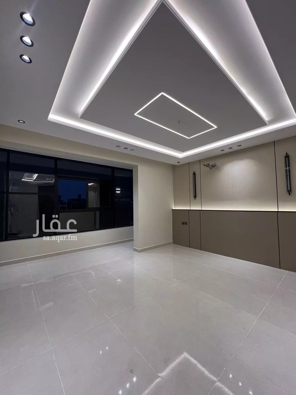 فيلا 8 غرف في العكيشية 3