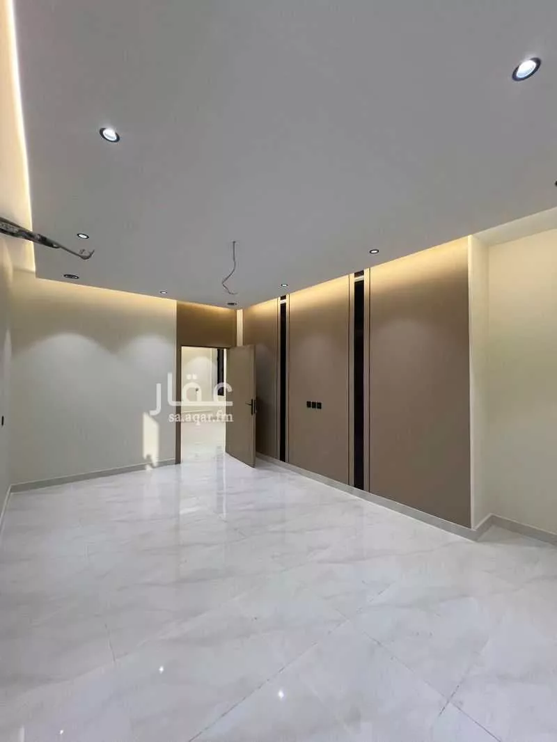 5 bedroom floor in King Fahd 3