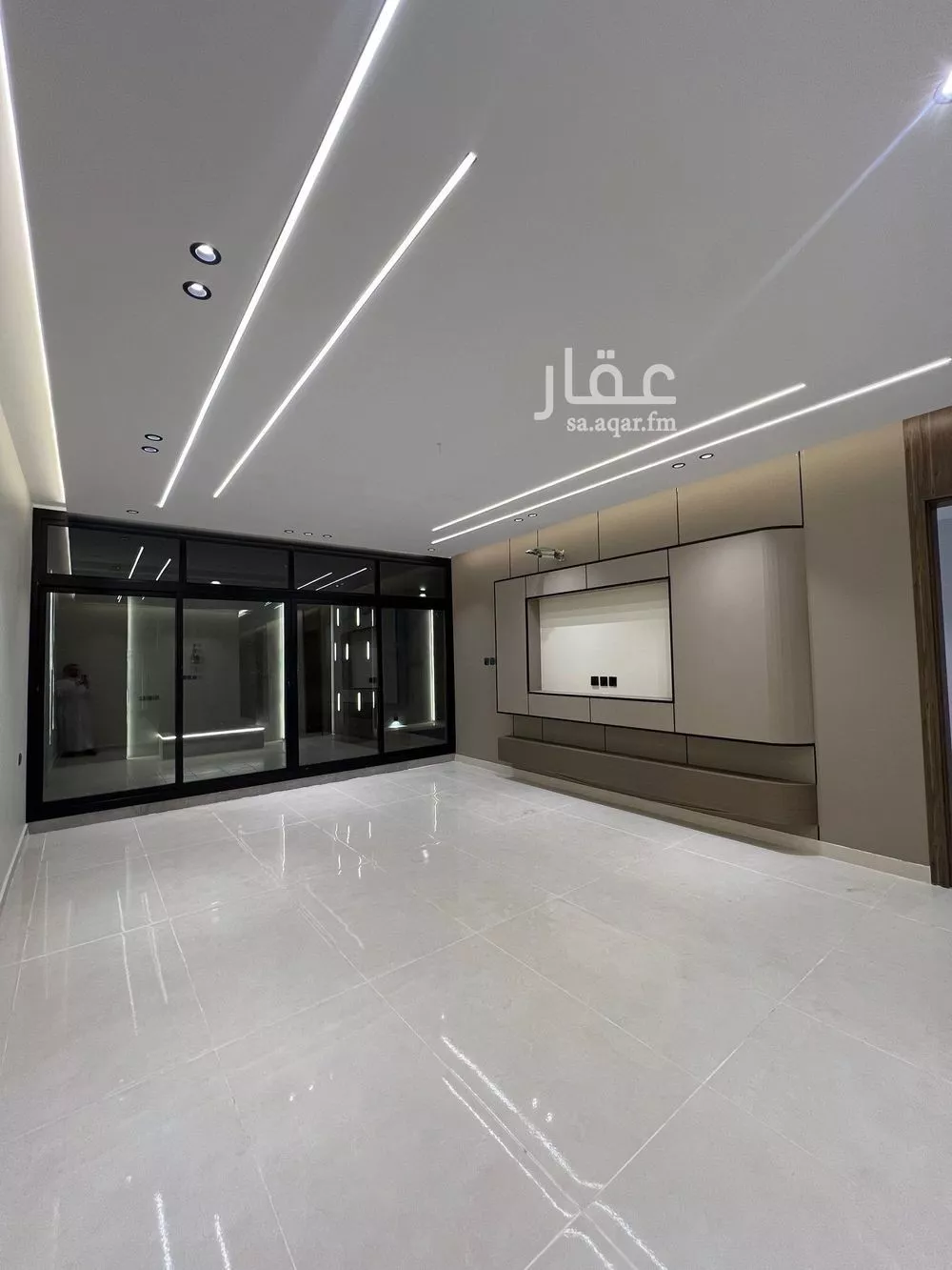 فيلا 8 غرف في العكيشية 2