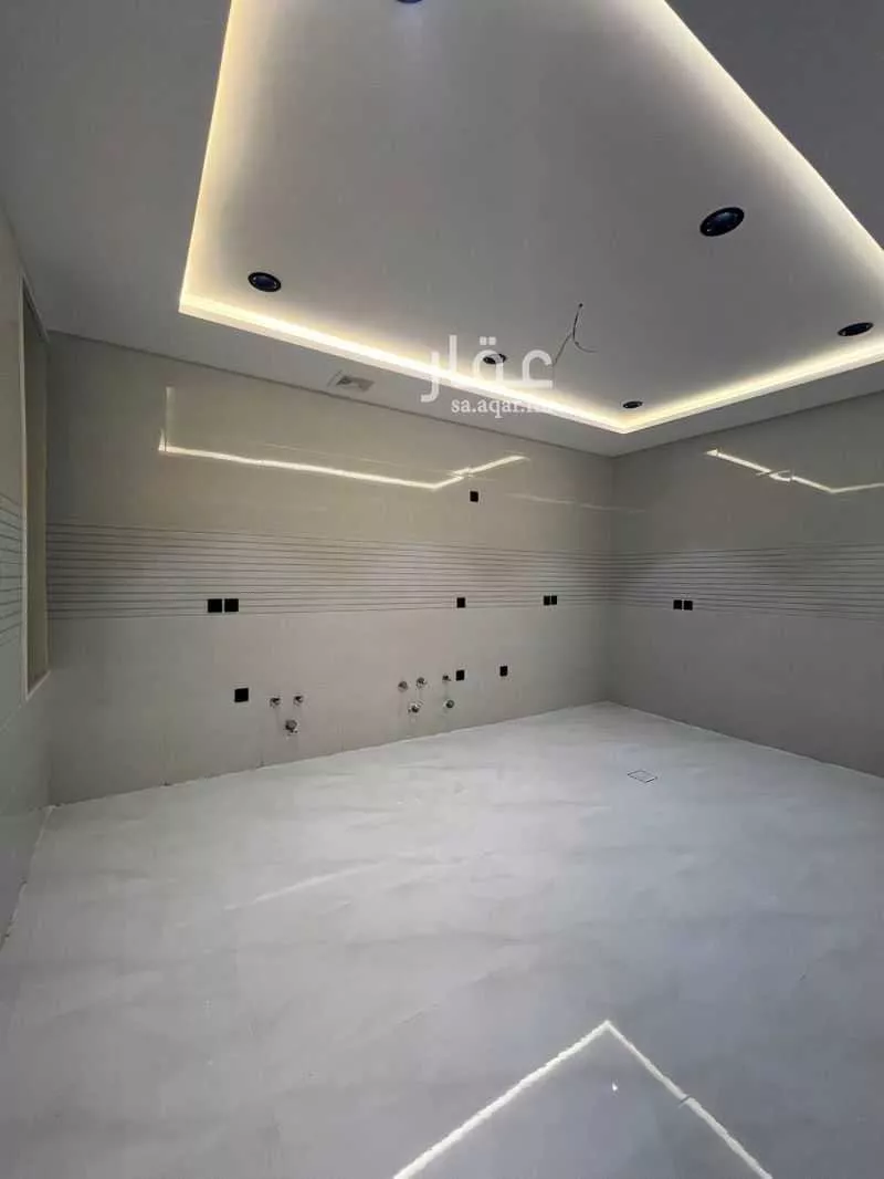 5 bedroom floor in King Fahd 5