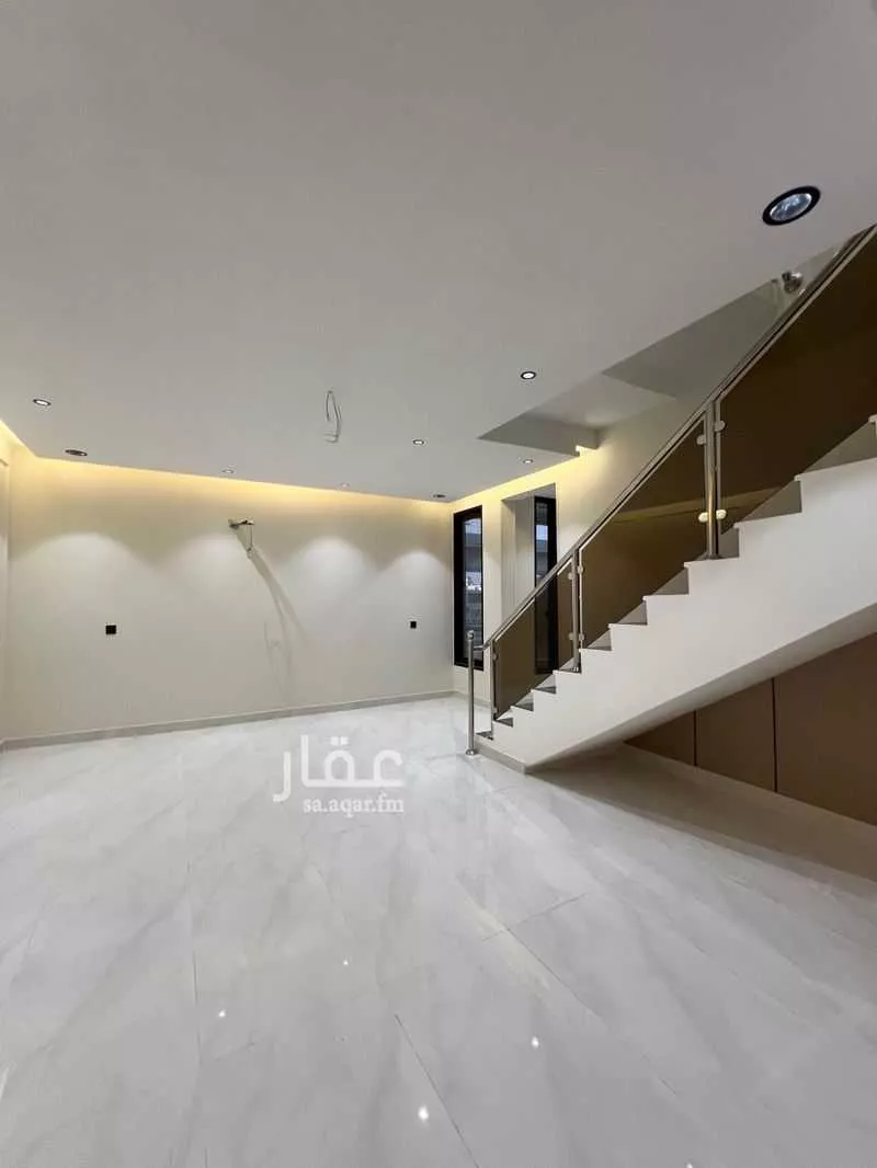 5 bedroom floor in King Fahd 2