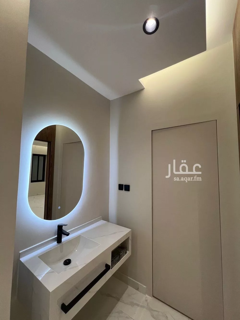 شقة 5 غرف في البحيرات 1