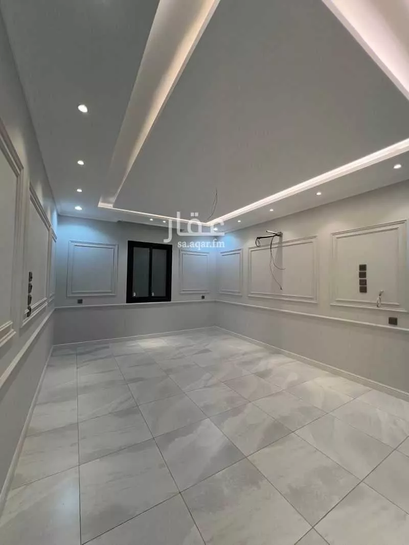 شقة 6 غرف في الملك فهد 4