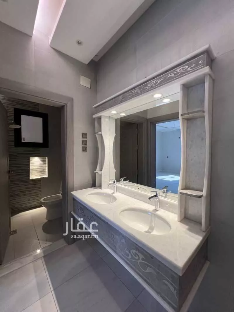 شقة 6 غرف في الملك فهد 5