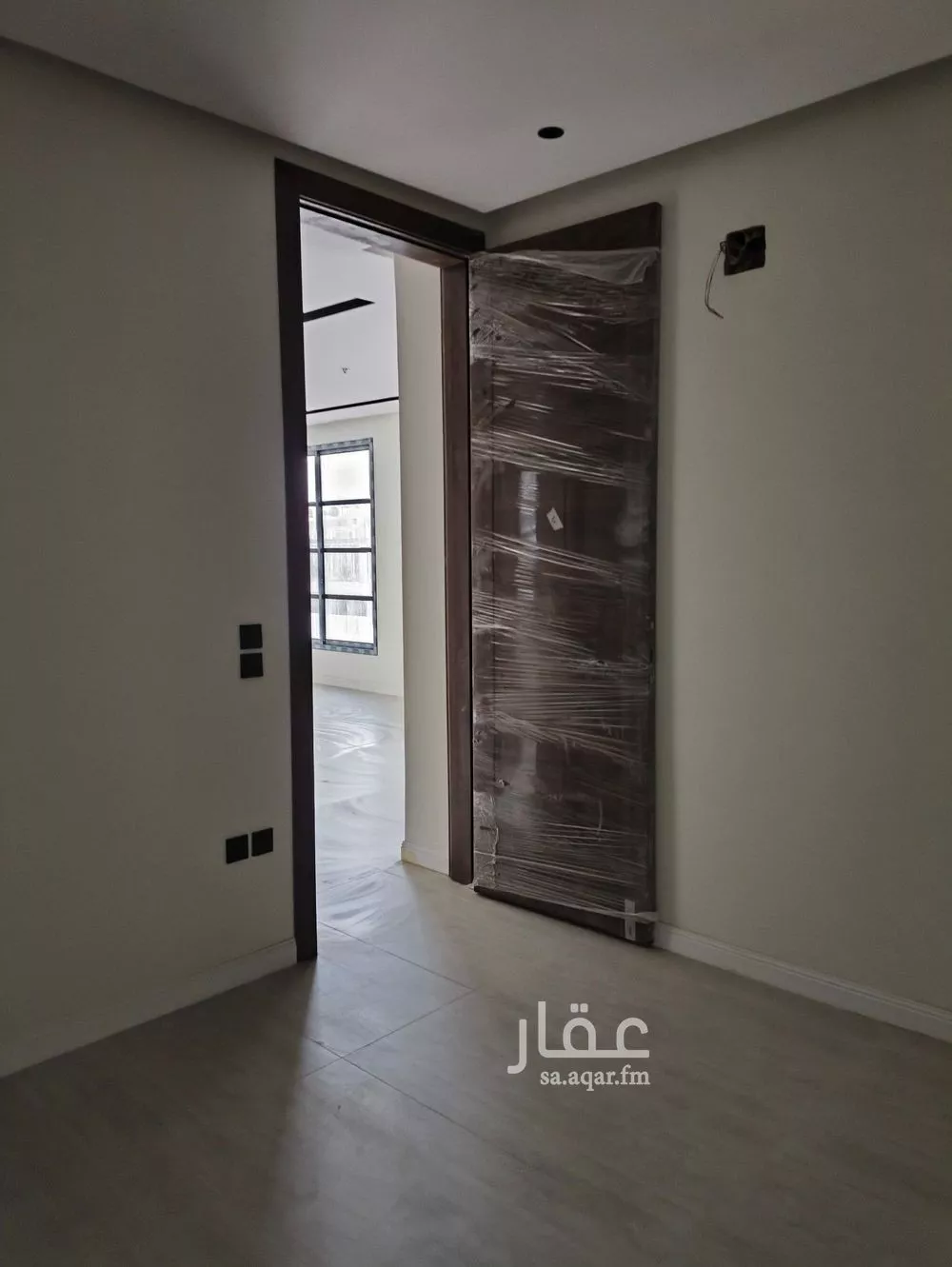 شقة 3 غرف في السعادة 5