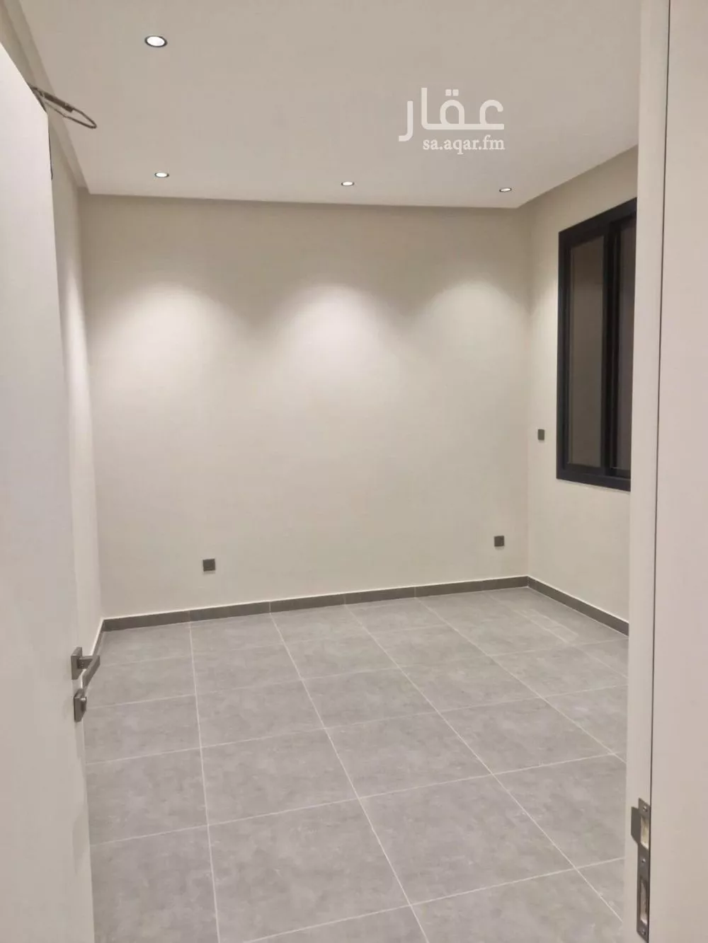 شقة 3 غرف في السعادة 3