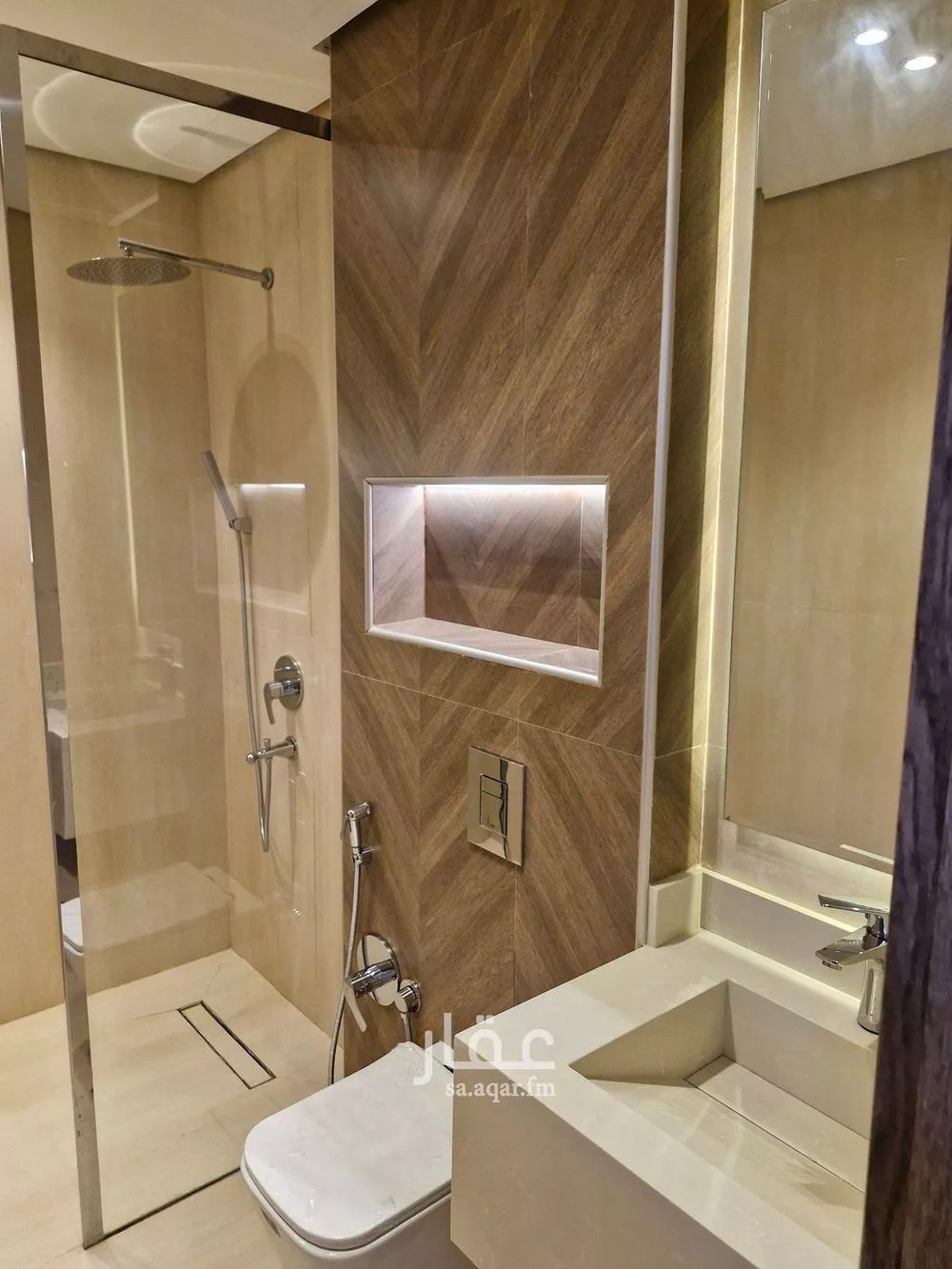 1 bedroom floor in Al Jazirah 1