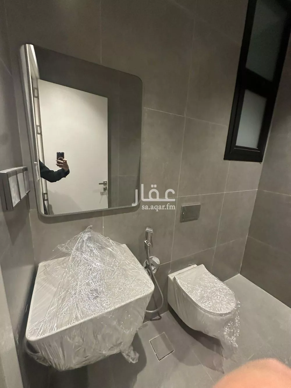 شقة 3 غرف في السعادة 5