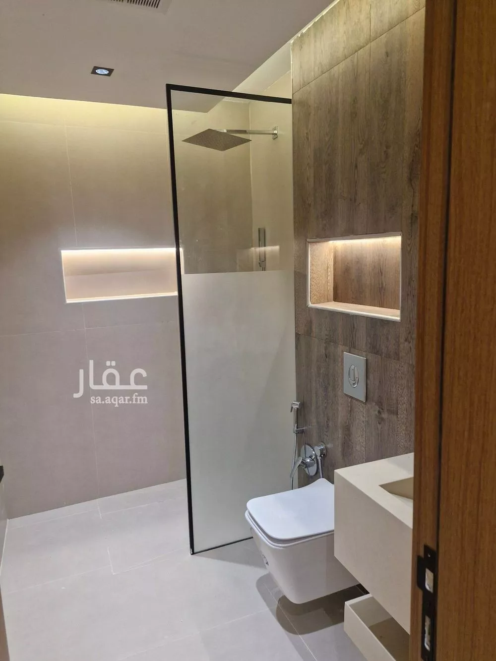 دور 1 غرف في الجزيرة 5