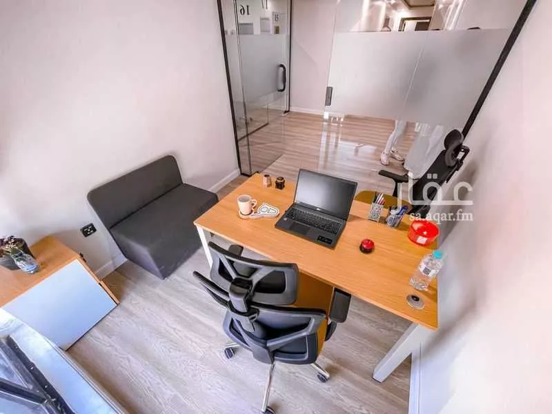 مكتب 5000 م² في الدريهمية 1