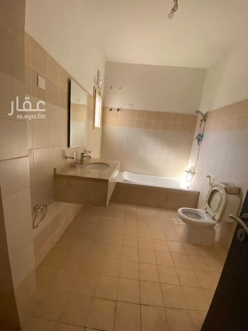 6 bedroom villa in Jeddah 10