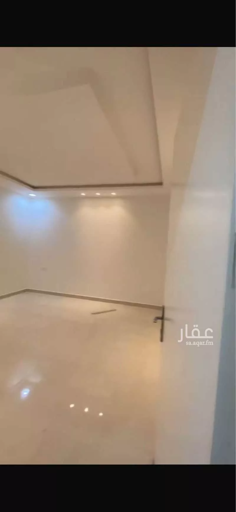 شقة 3 غرف في عكاظ 2