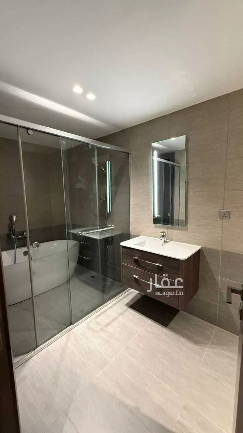 3 bedroom apartment in Al Olaya 2