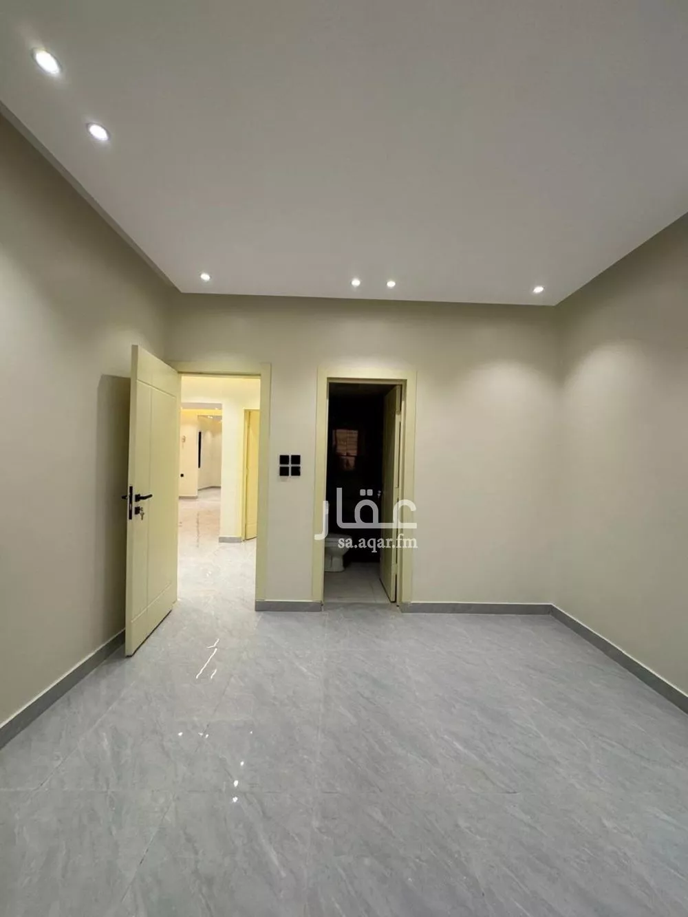 دور 5 غرف في عكاظ 5