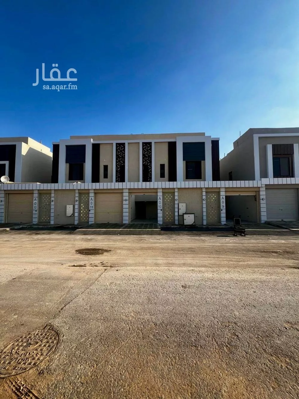 5 bedroom floor in Taibah 2