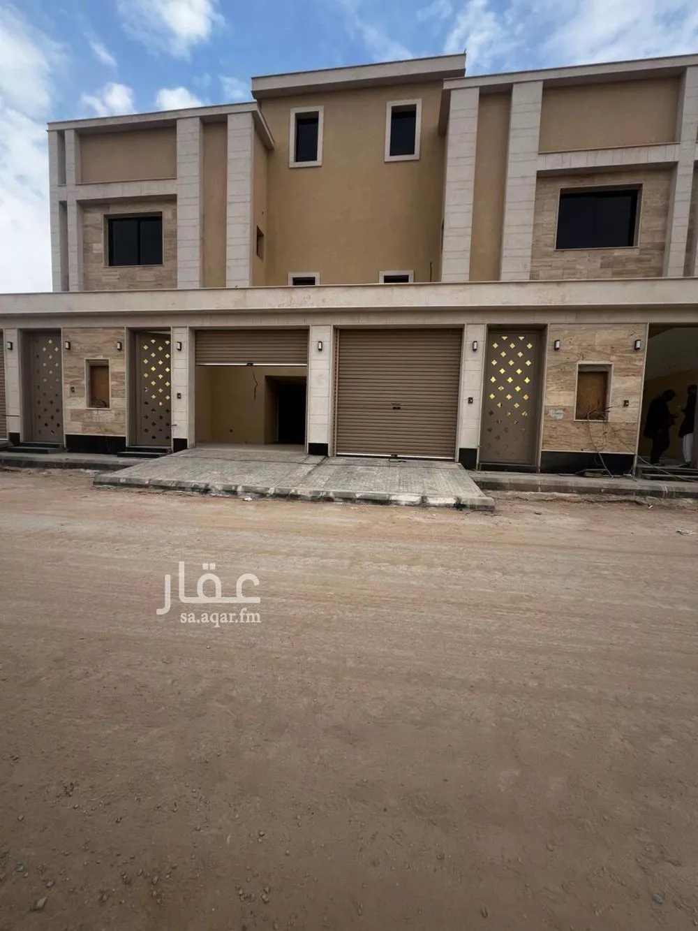 دور 5 غرف في طيبة 3