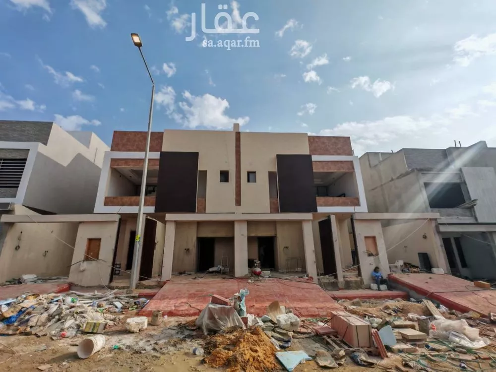 دور 5 غرف في طيبة 1