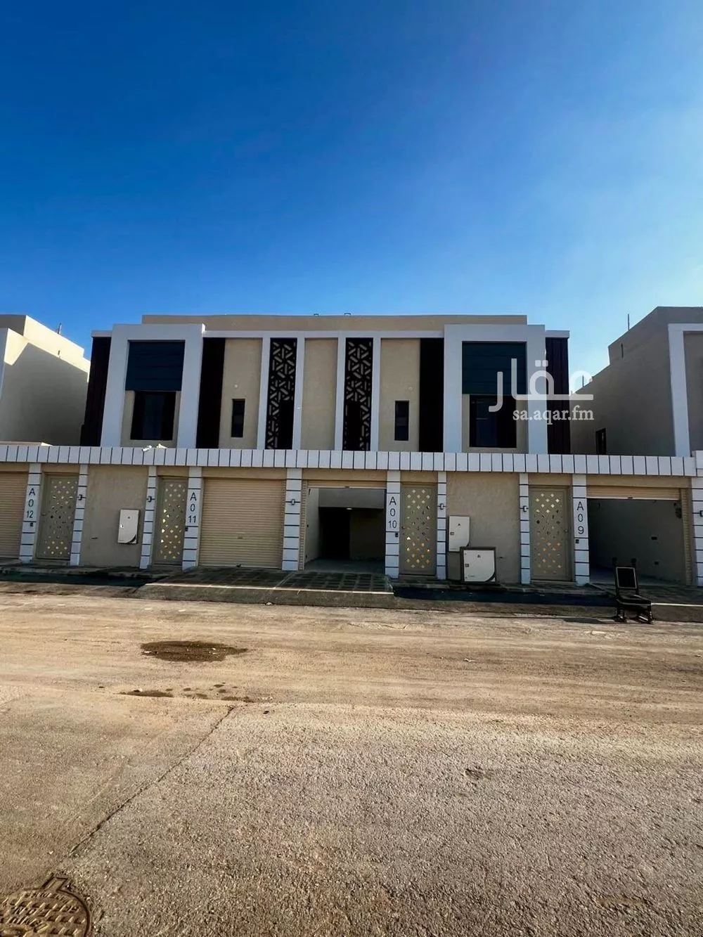 5 bedroom floor in Taibah 1